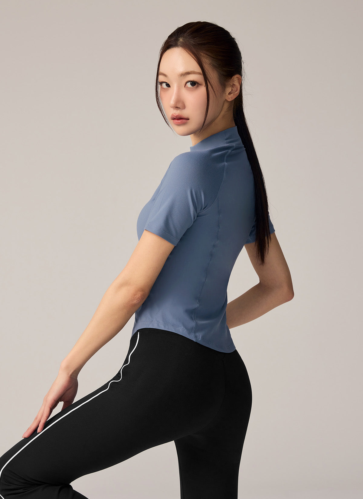 Peach-Like微立領修身保暖短袖上衣｜共10色｜XWFST04J3