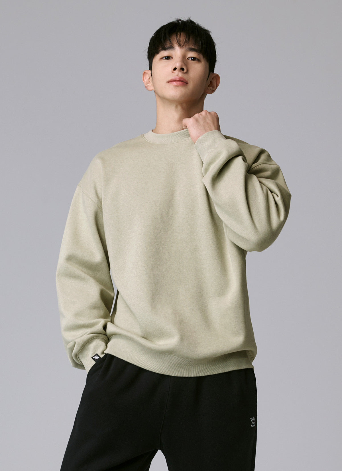 Essential X標誌圓領拉絨大學TEE｜共4色｜XTMMT10J3