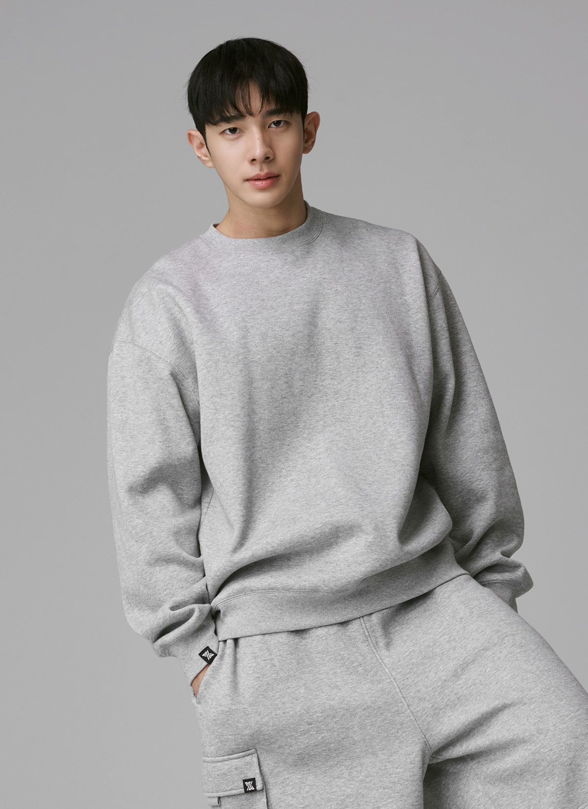 Essential X標誌圓領拉絨大學TEE｜共4色｜XTMMT10J3
