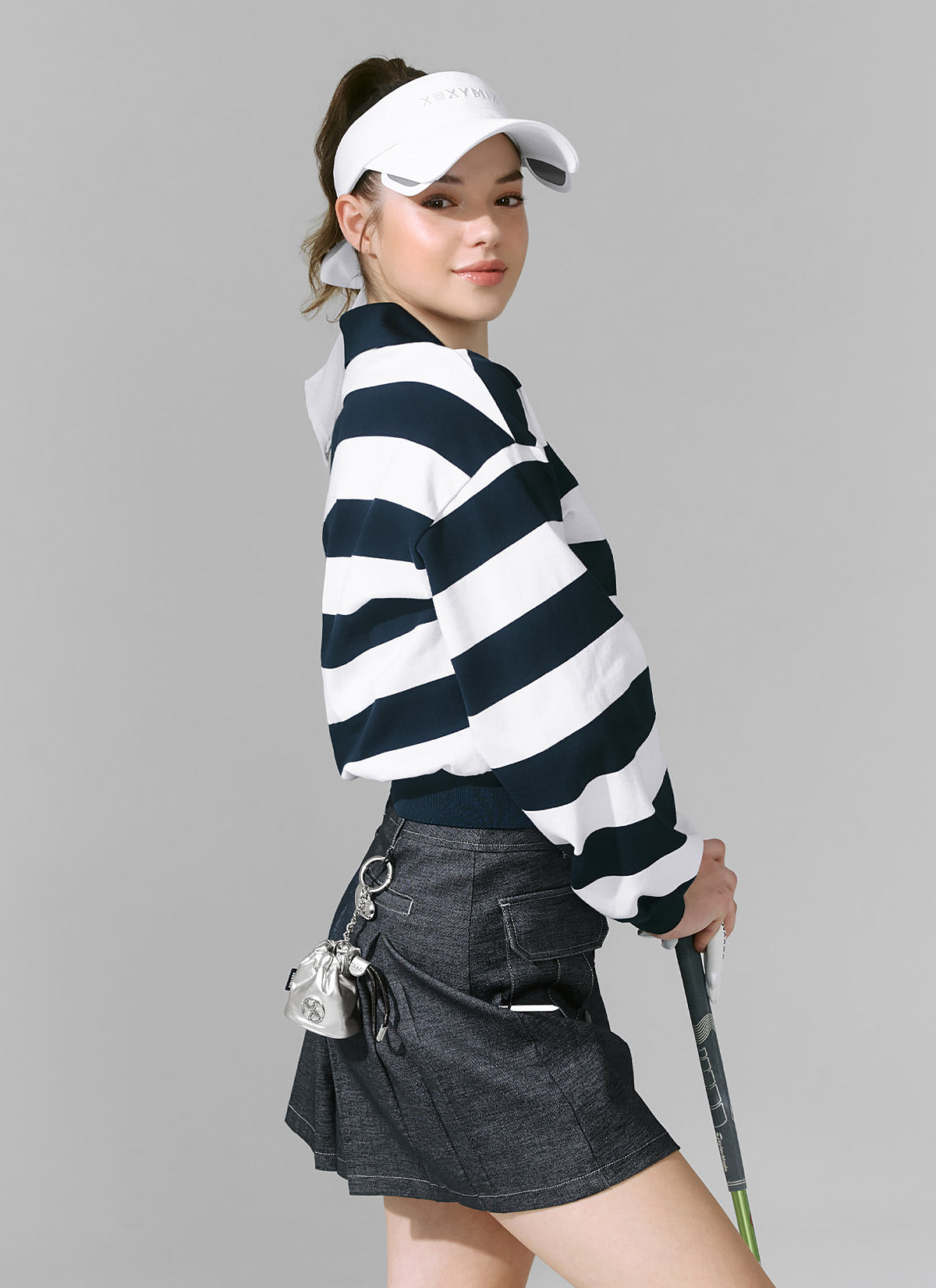 荷葉V領寬條紋長袖上衣 | 海軍藍 Navy 네이비 | XFK1QL1202