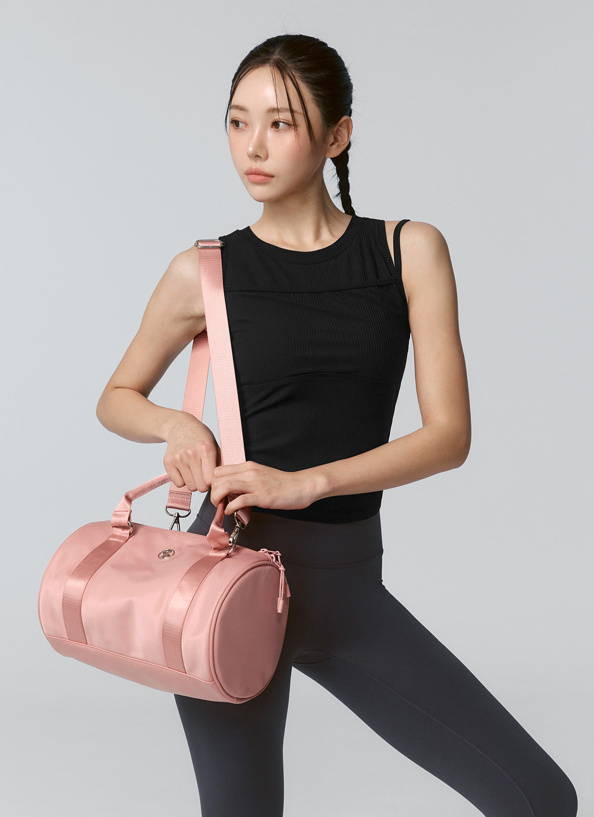 Glossy 2 Ways 光感圓筒包｜共3色｜XUK5AB1619