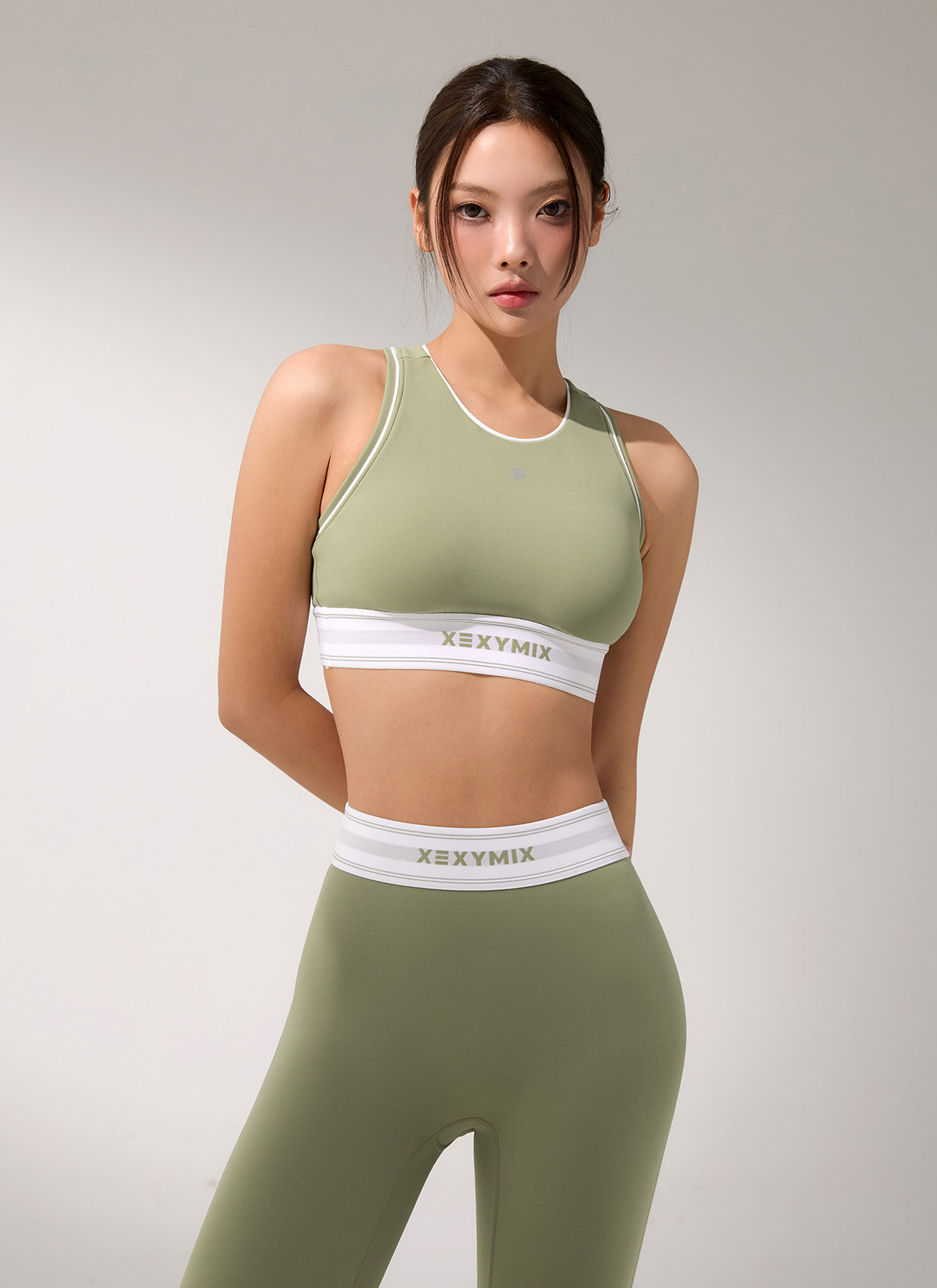 Active Fit 黑標360N柔彈美感文字下襬運動背心上衣｜共5色｜XWFBR16J3