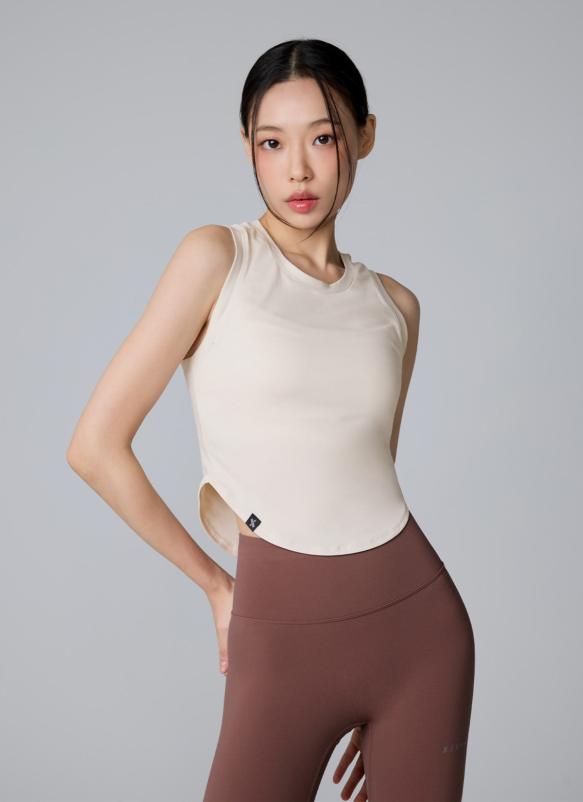 XELLA™ Light 圓領短版背心｜共15色｜XT4354G