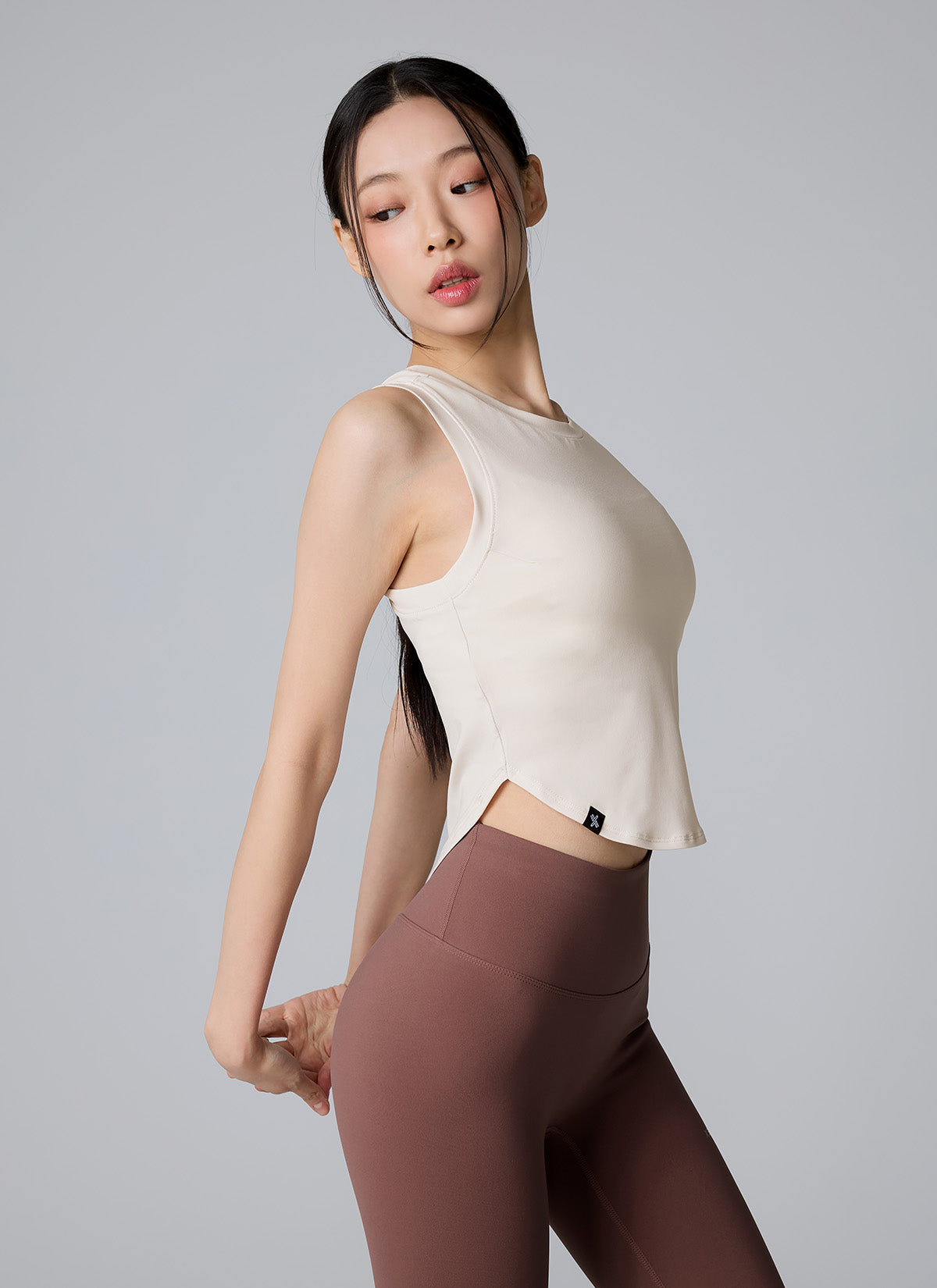XELLA™ Light 圓領短版背心｜共15色｜XT4354G