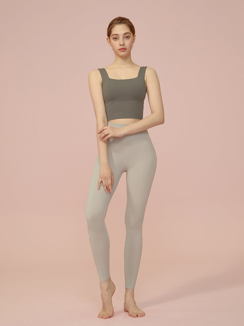 優雅方領短版上衣｜共10色 ｜XT4169T