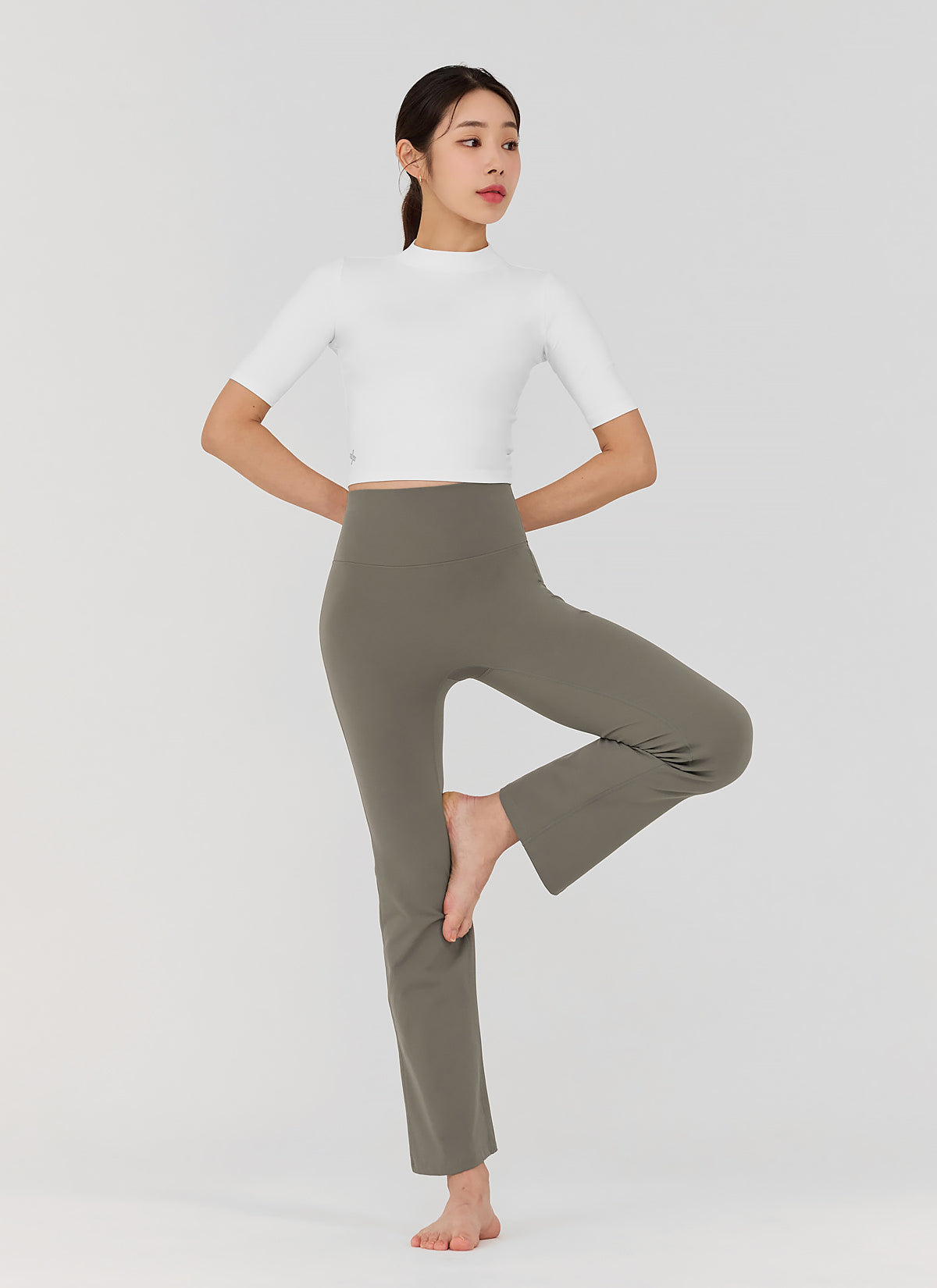 黑標360N 全方位柔彈美感靴型喇叭保暖褲｜共11色｜XP9217G