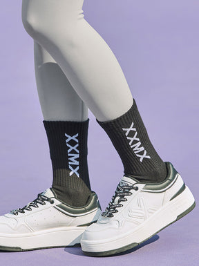 XXMX 標誌運動中筒襪｜共6色｜XAUGS01H0