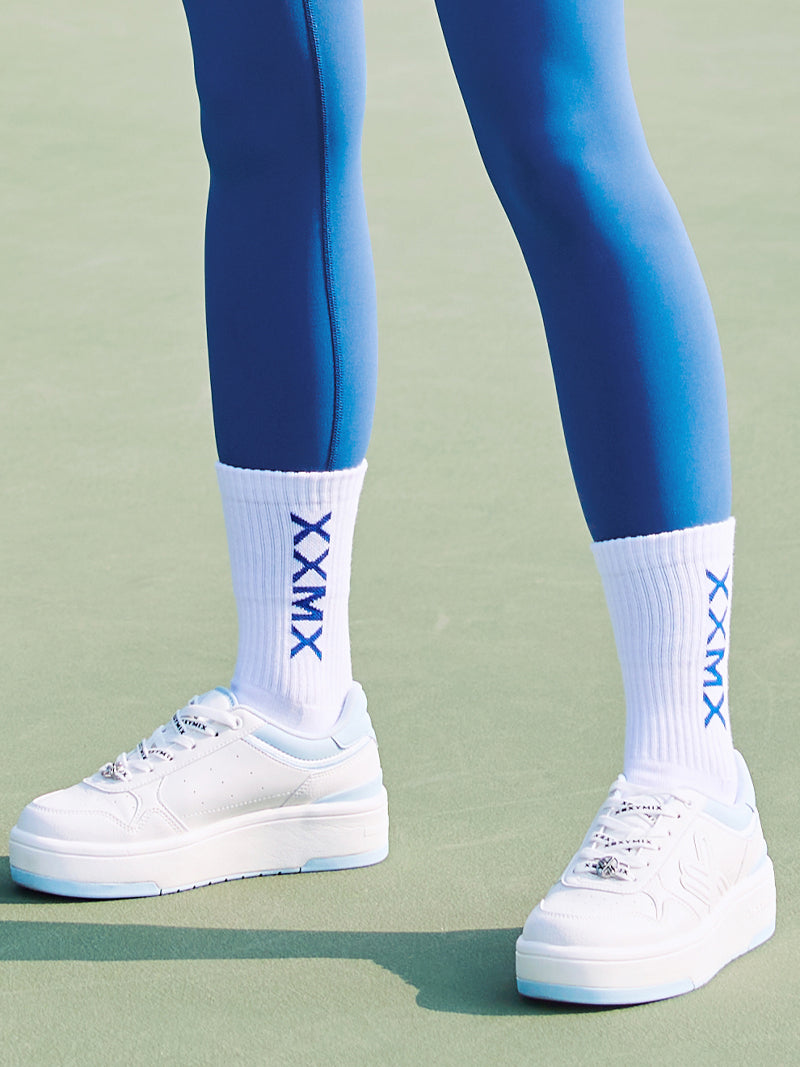 XXMX 標誌運動中筒襪｜共6色｜XAUGS01H0