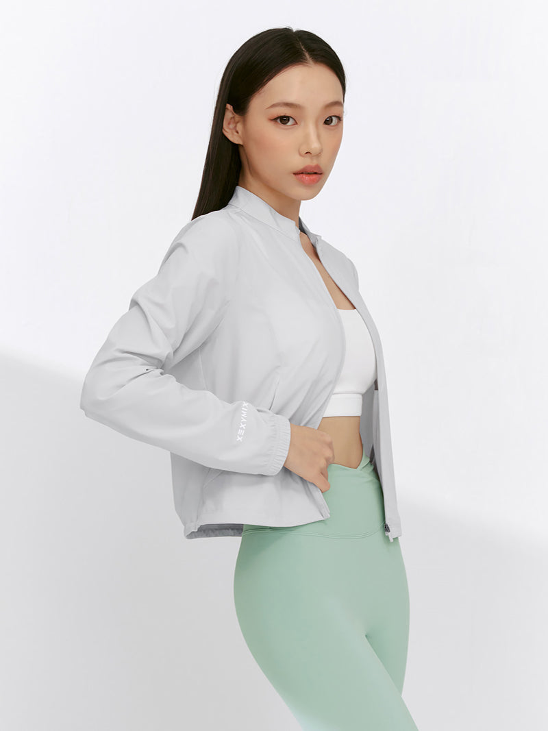 Airy 後標誌短版連帽防風外套｜共3色｜XFK2JL1001